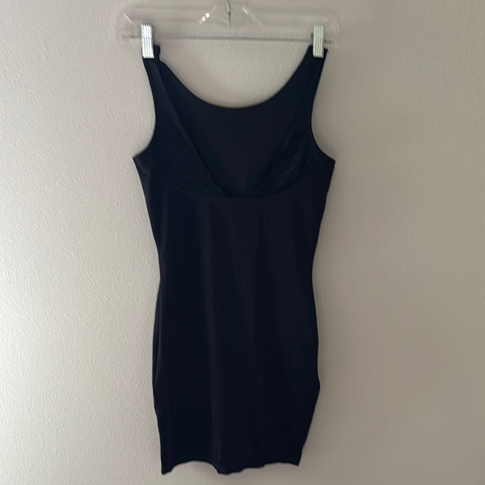 Maidenform Sz L black fit firm flattering slip chemise All over solutions